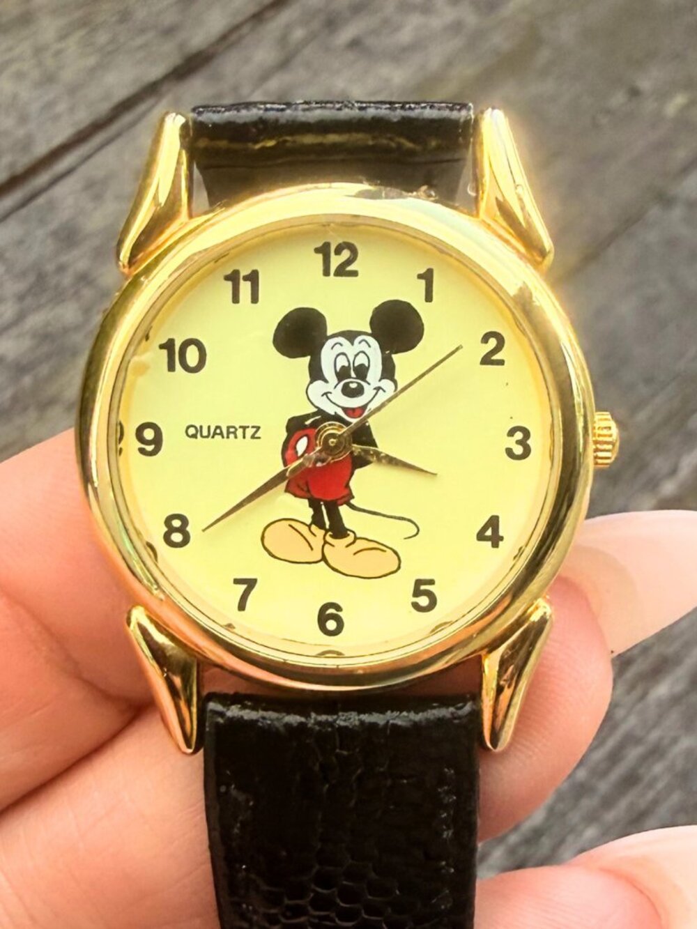 Vintage Mickey Mouse Quartz Watch Walt Disney Needs new band and battery